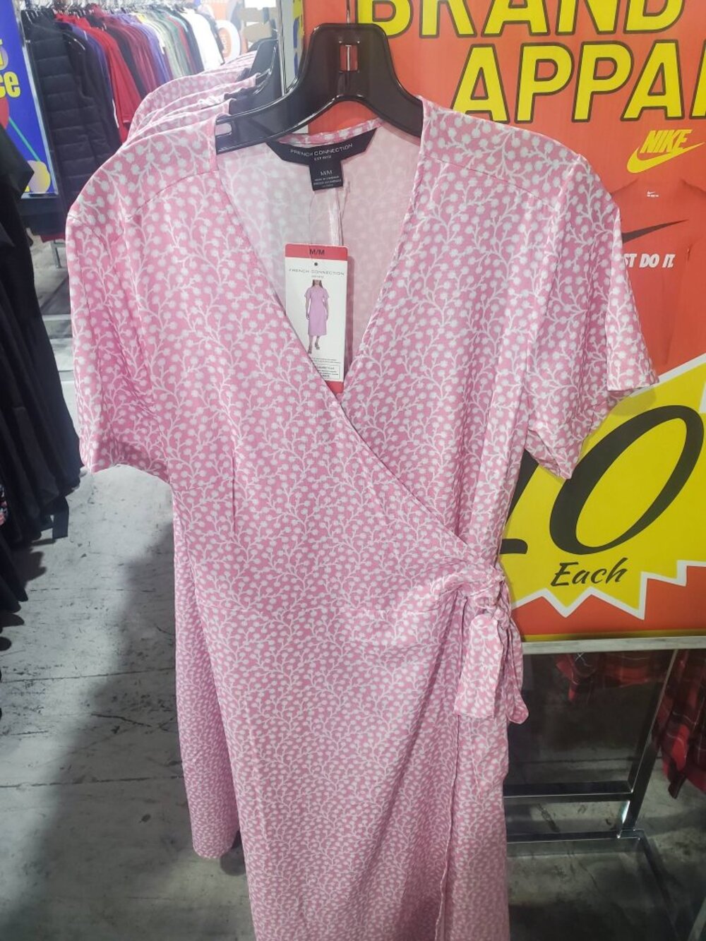 Pink & White Vine‑Print V‑Neck Midi Dress – French Connection